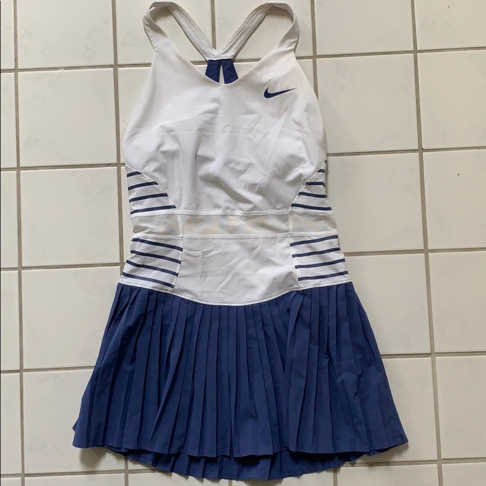 Nike tennis dress. XS. So cute